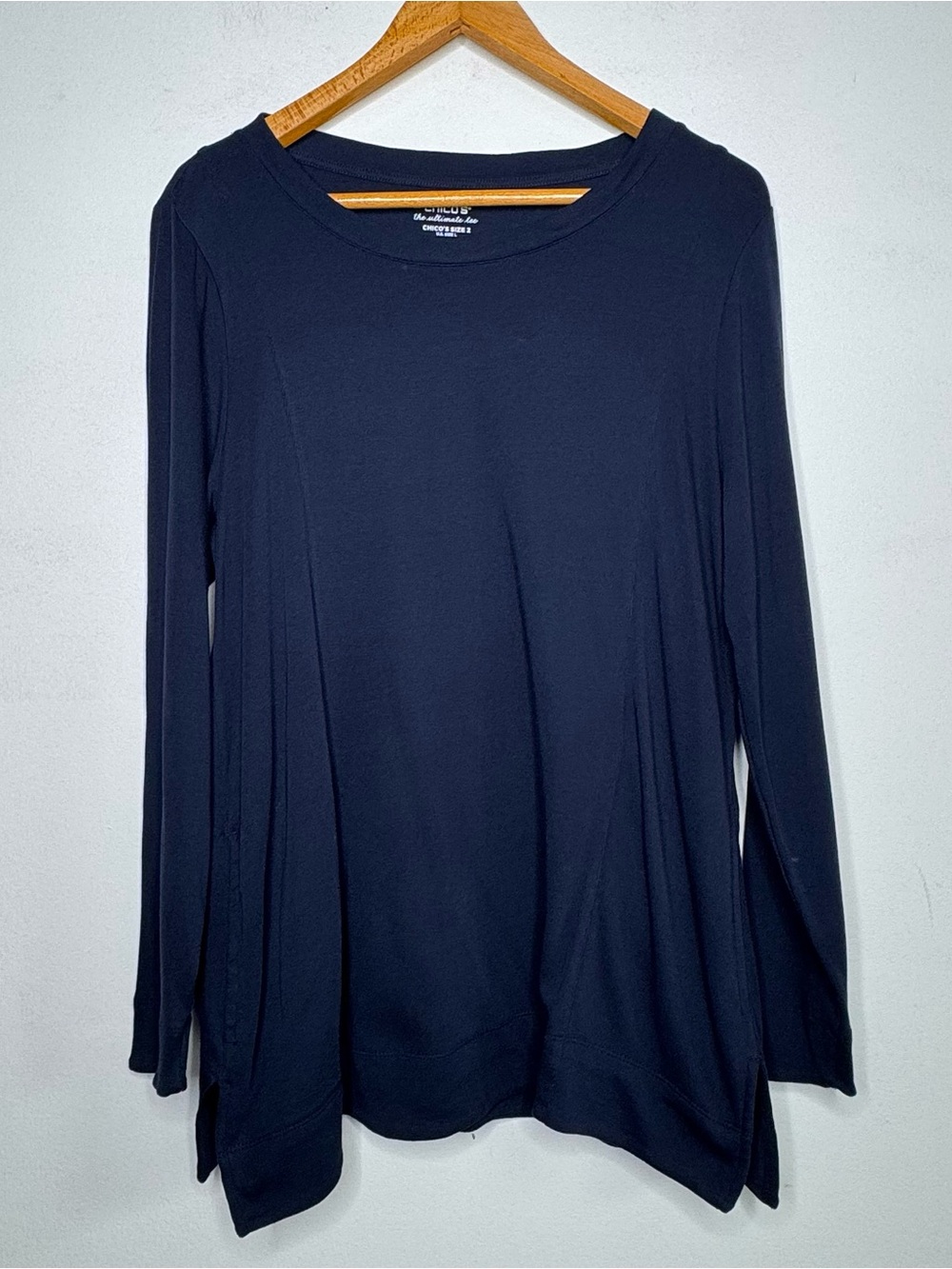 Chico’s The Ultimate Tee Navy Blue Tunic Top With Pockets - Size Large
